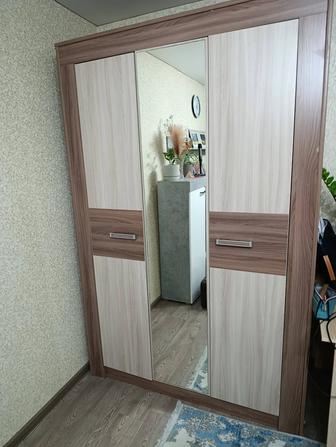 Продам шкаф шифоньер
