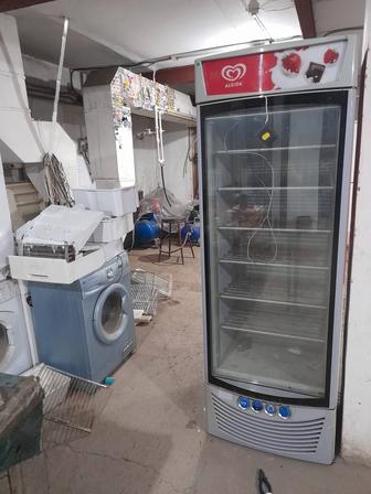 Продам витринный холодильник морозильник algida