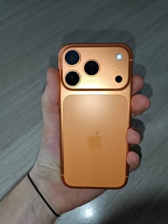Продам новый, но активированный iphone 17 pro на 256 гб