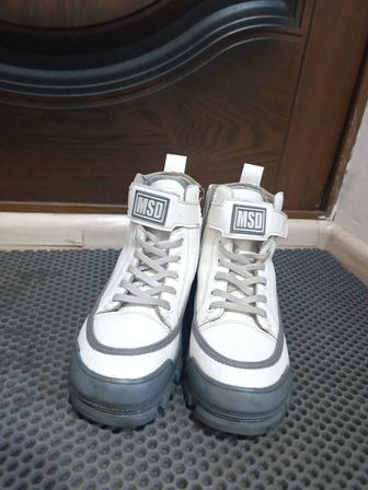 Продам осень-весна сапоги