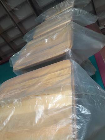Продам новые табуретки