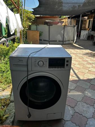 Продам стиральные машинки б/у на запчасти