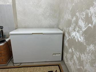 Продаю морозильную камеру