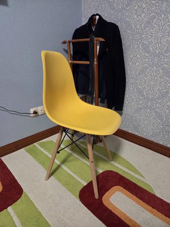 Продам стулья