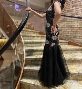 Платье на корпоратив