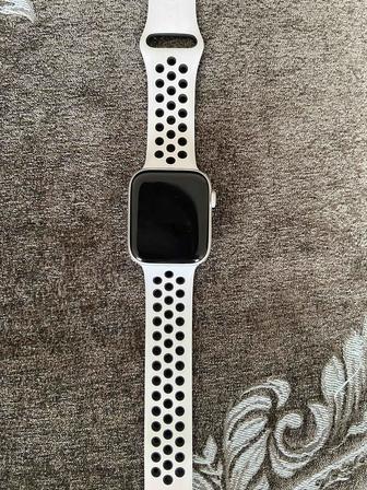 Apple Watch SE Nike 44mm