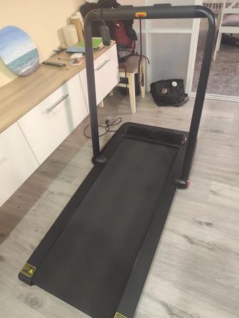 Продаю беговую дорожку