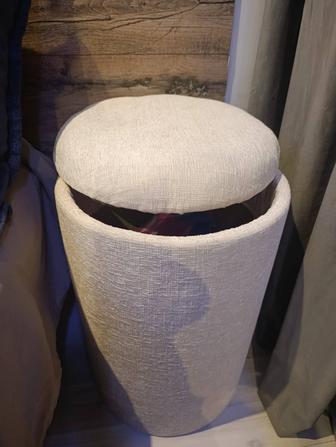 Пуфик с нишей