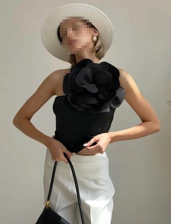 Продается нарядная кофта