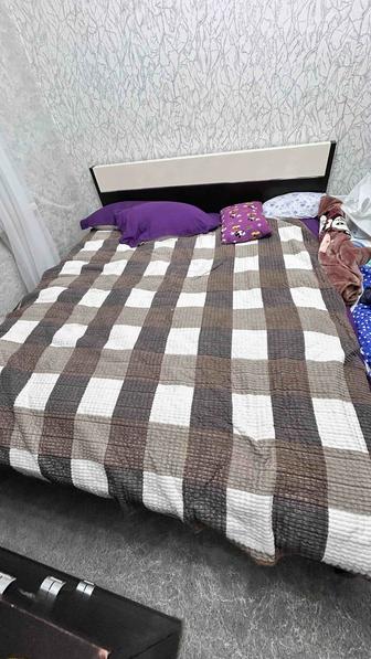 Продам кровать б/у