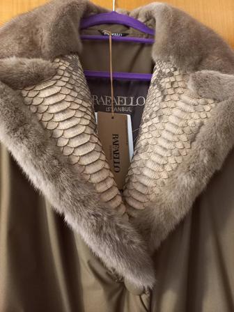 Пальто турецкого бренда RAFAELLO