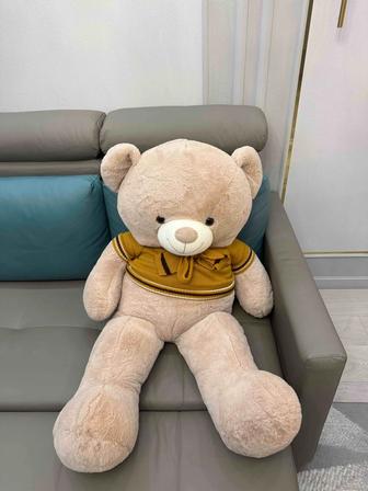 плюшевый медведь