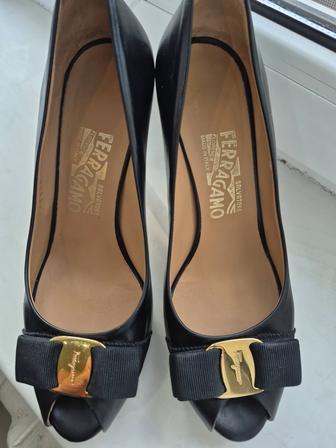 Продам туфли Salvatore Ferragamo. ОРИГИНАЛ