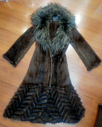 Шубка MANZARI норка вязаная с шикарным воротником раз. 44-46