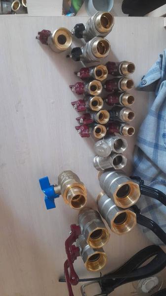 Продам краны