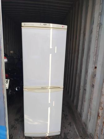 Холодильник полностью