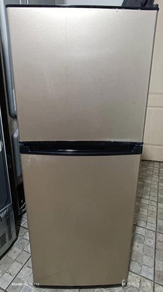 Продам мини холодильник