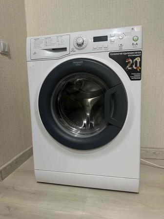 Стиральная машина фирмы Ariston