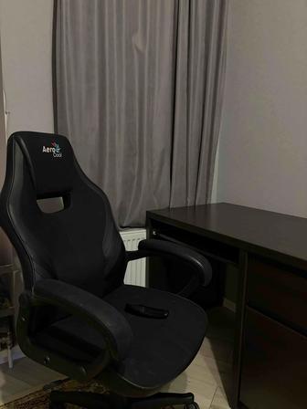 Компьютерное кресло