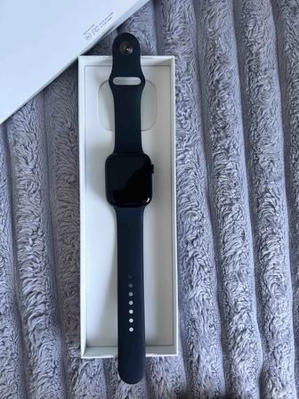 Продам Apple Watch Series 9 45мм