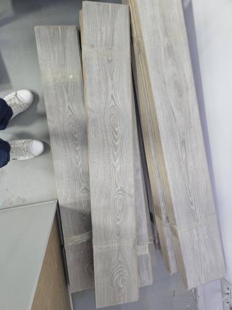Продам ламинат б/у в отличном состоянии