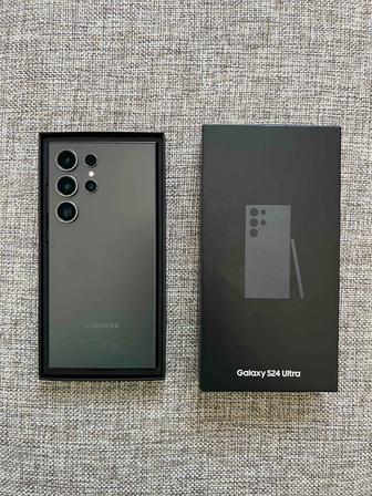 SAMSUNG S24 Ultra 12/256 в идеальном состоянии, без ремонта/без минусов
