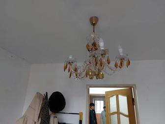 Люстра и бра