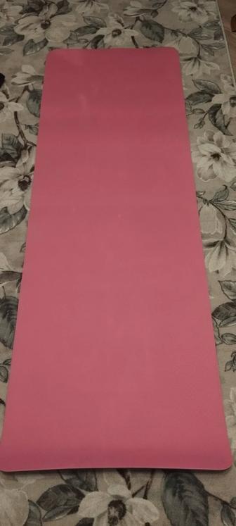 Продам коврик для йоги и ремень для фитнеса