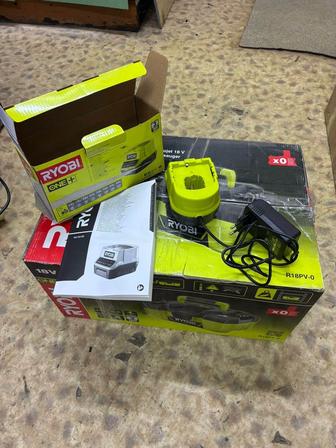 Продам компрессор строительный