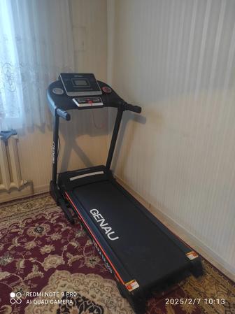 Продам беговую дорожку