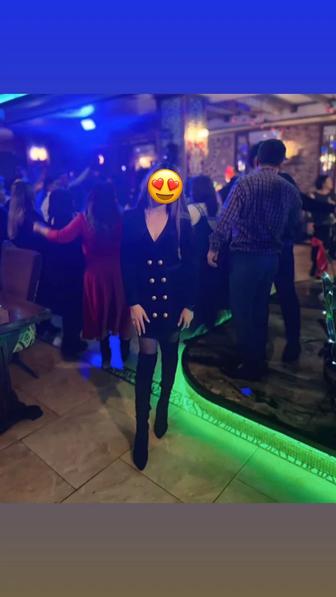 Элегантное вечернее платье