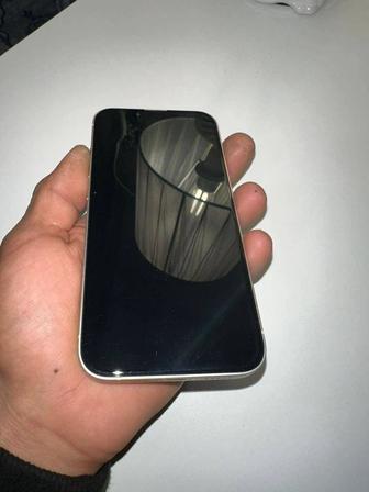 IPhone 13 с гарантией