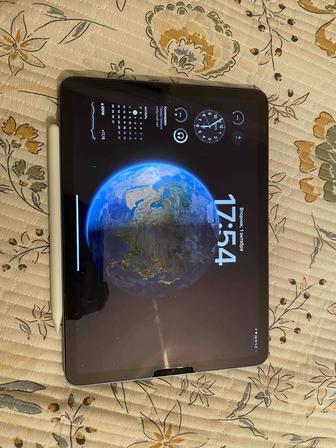 iPad Air (5-го поколения) ручка в подарок