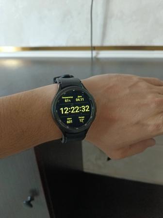 Продаю смарт часы Galaxy watch 4 classic