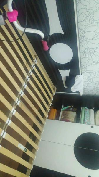 2-х кровать даром