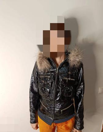 Женская куртка