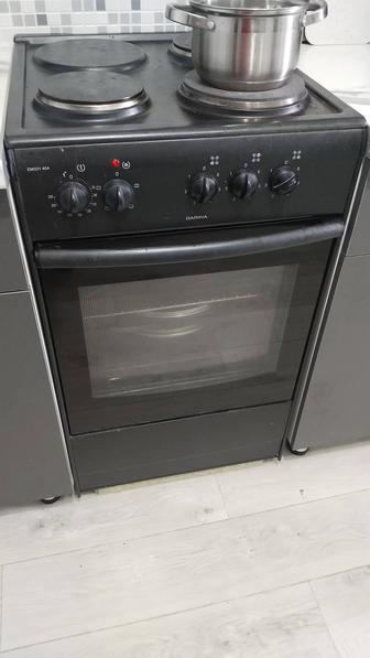 Продам электроплиту