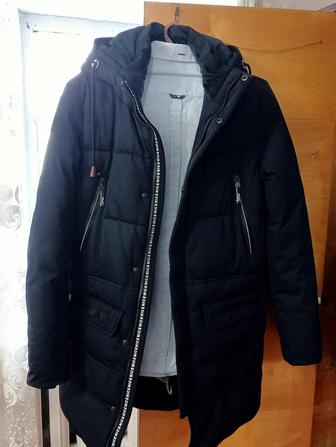 Продам зимнюю куртку новая