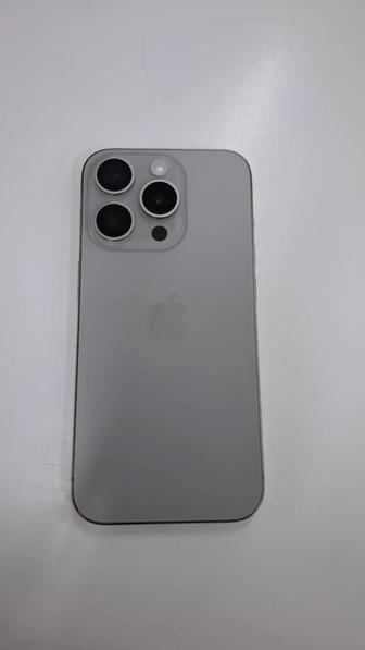 iPhone 15pro 256gb