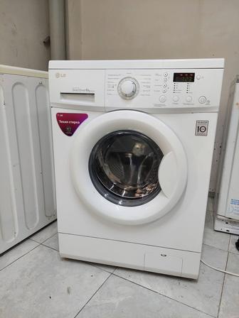 Продам стиральную машинку LG Direct Drive загрузка 6 кг