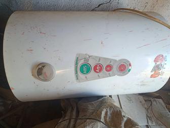 Продается водонагреватель Ariston