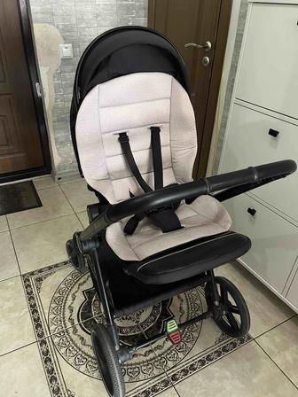 Продам коляску New Lux в хорошем состоянии