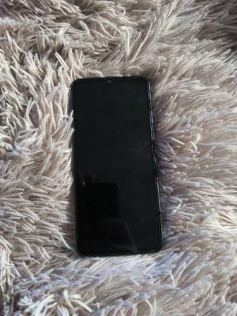 Продам телефон xiaomi redmi 13c