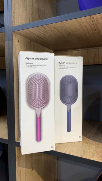 Расческа Dyson