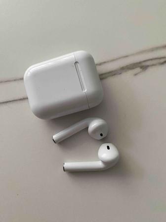 Продам наушники под airpods