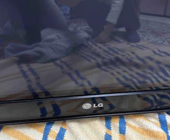 Телевизор LG
Диагональ 107 см