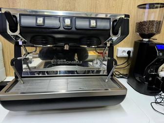 Продам кофемашину Simonelli Appia life compact 2 группы