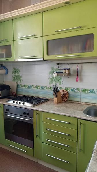 Продаю кухонный гарнитур