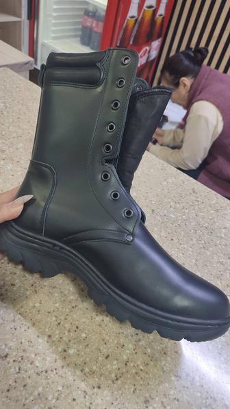 Продам берцы