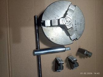 Продам токарный патрон.